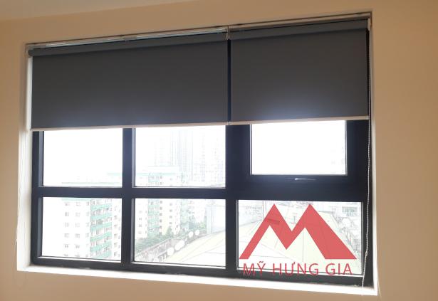 cua-cuon-phong-ngu-gia-re