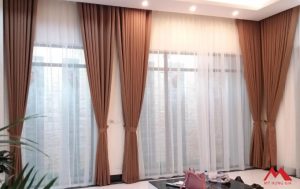 rem-cua-gia-re-tphcm