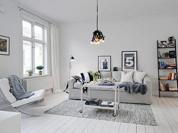 rem-phong-khach-mau-trang-1